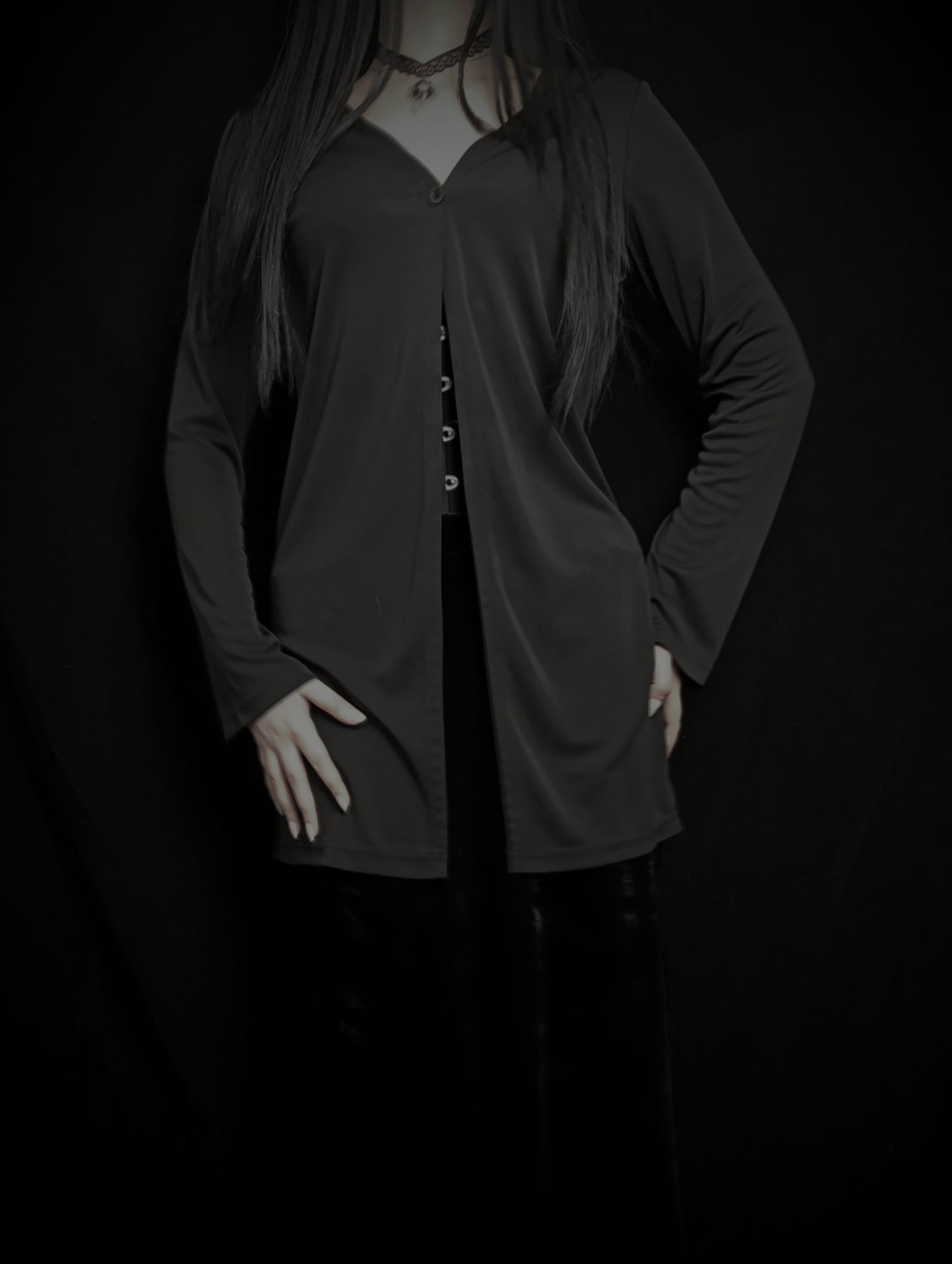 Witch cape with wide sleeves