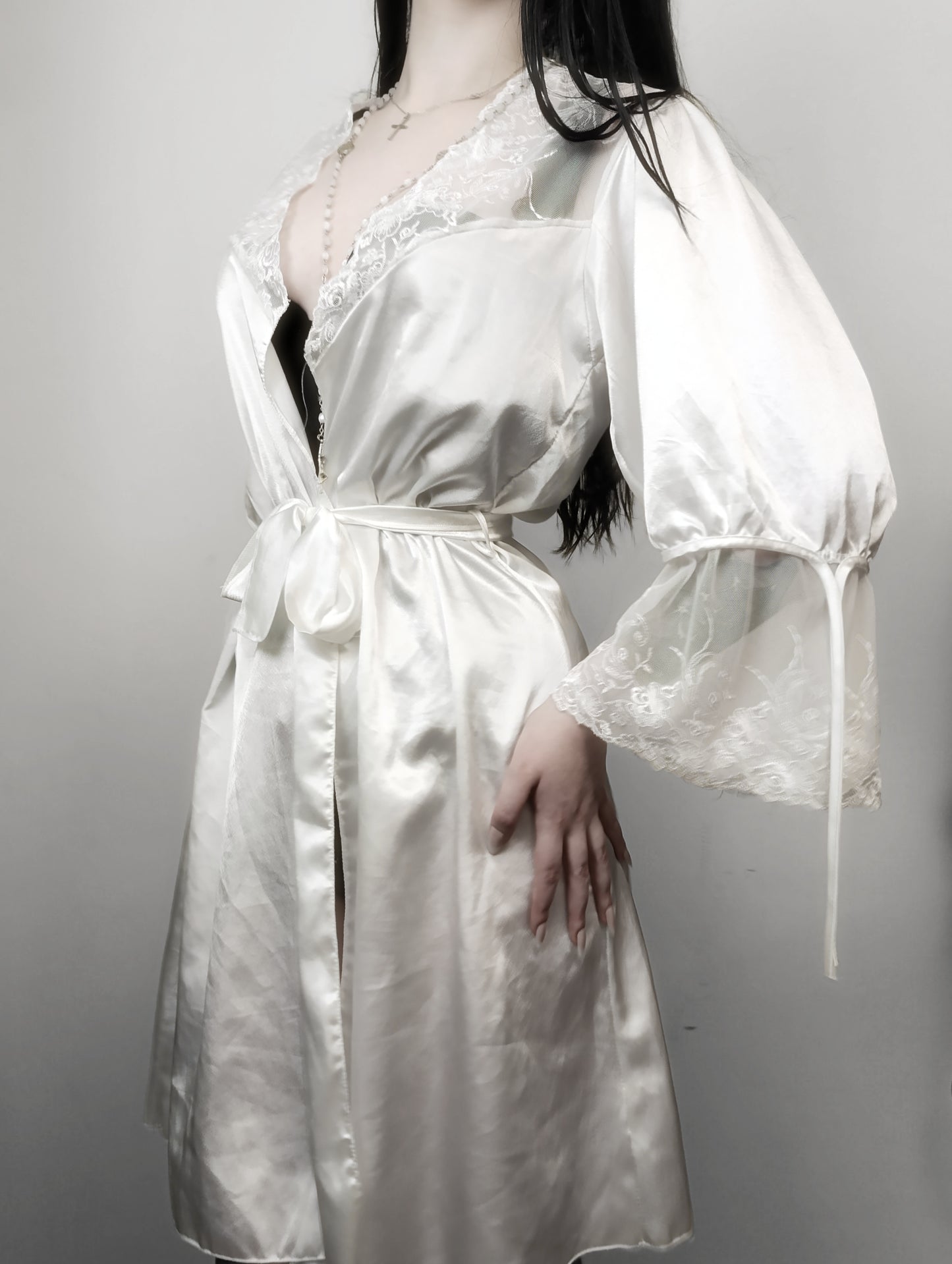 Victorian Goth style dressing gown 🥀