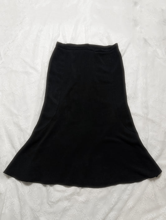 Black, classic mermaid skirt 🖤