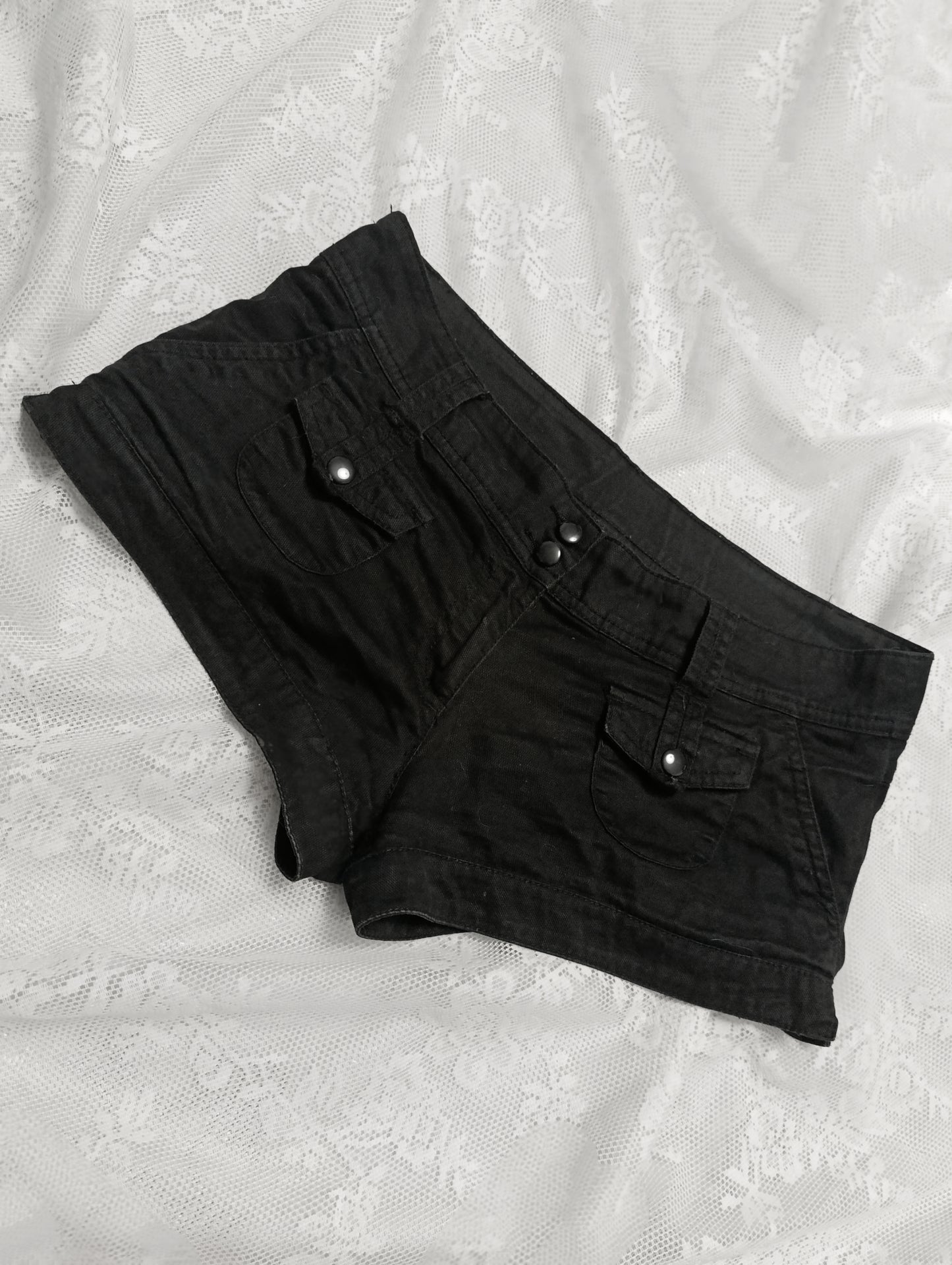 Mikroshorts z niskim stanem ♡