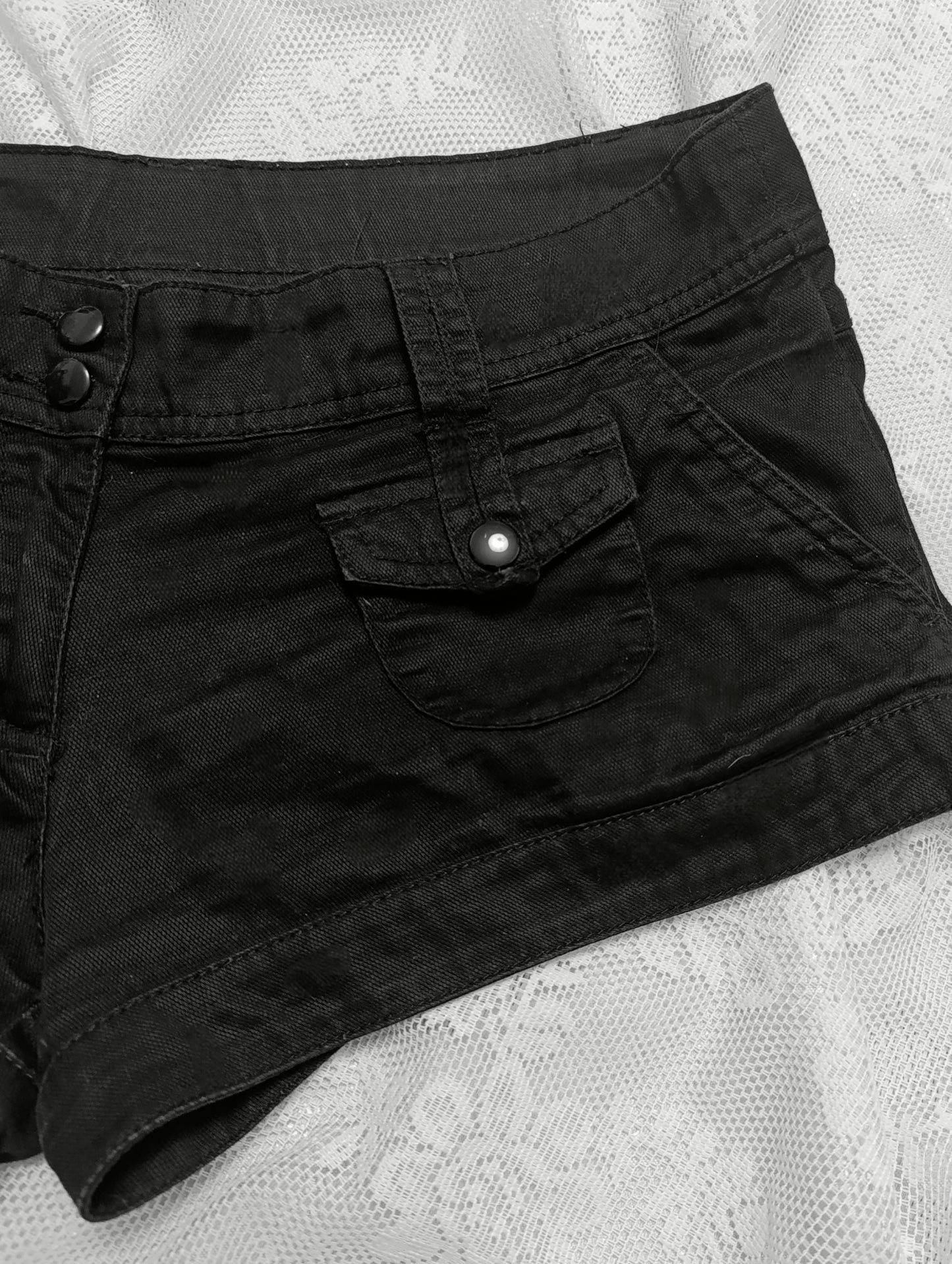 Mikroshorts z niskim stanem ♡