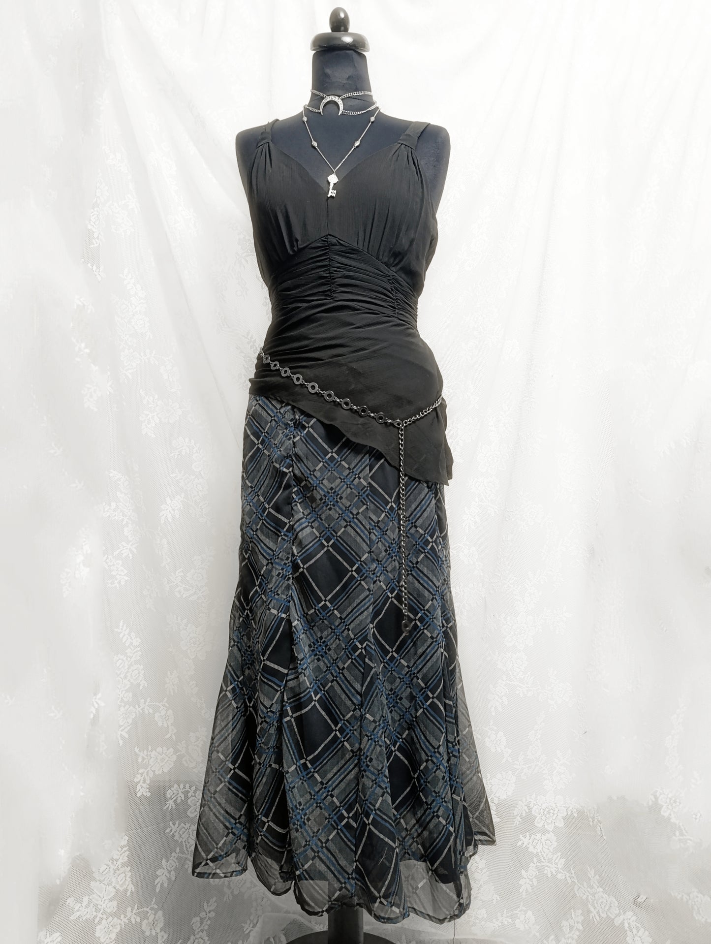 Black Mesh Tie Back Top ⛦