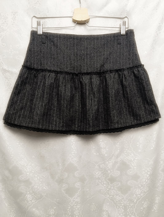Lace Mini Skirt 𝜗ৎ