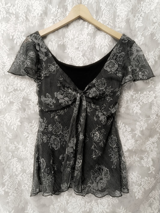 Mesh Floral Tie Blouse ✞︎