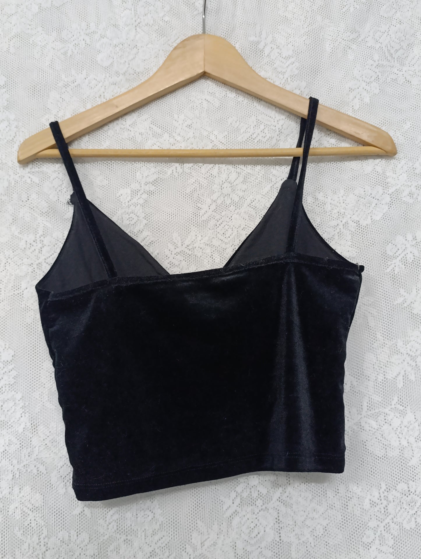 Velvet Cropped Top 𖤐⭒๋࣭