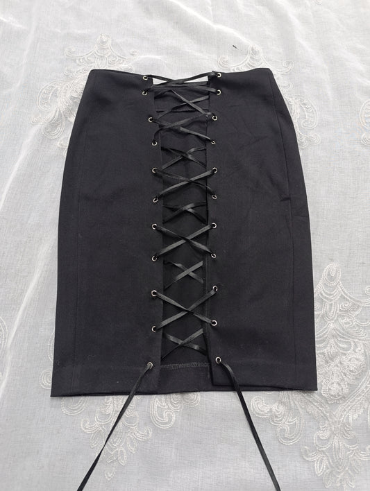 Lace-Up Convertible Skirt 𑣿