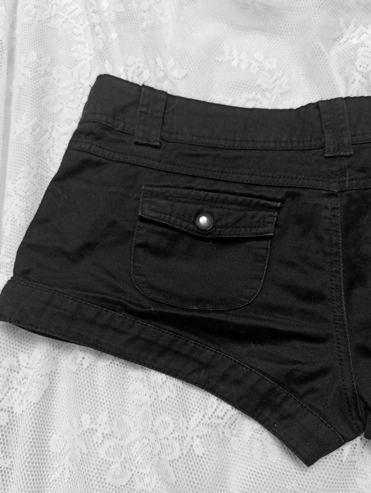 Mikroshorts z niskim stanem ♡