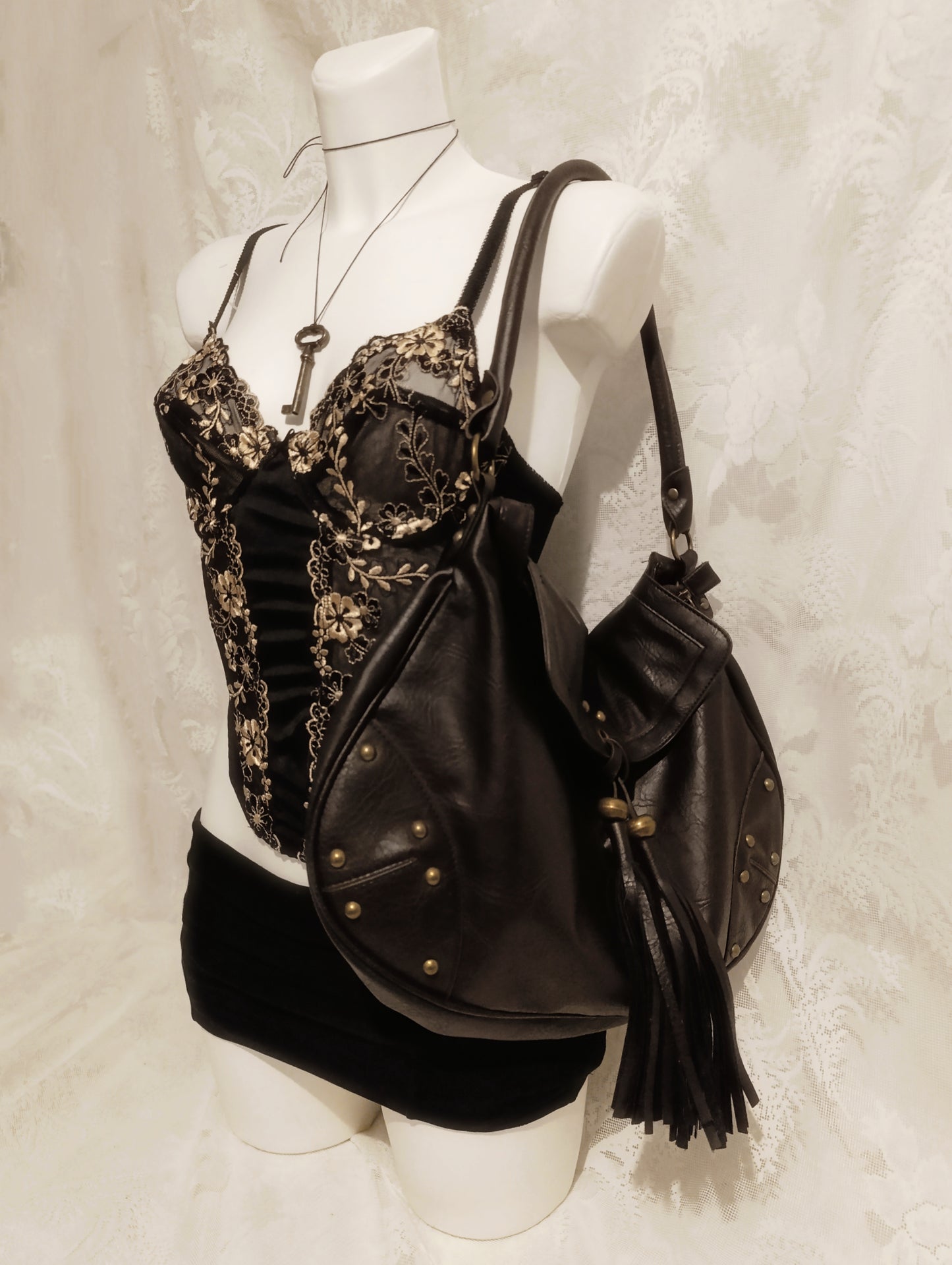 Brown Bag with Tassels ˗ˏˋ ★ ˎˊ˗