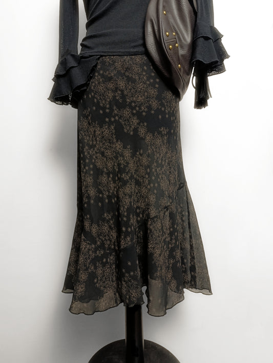 Asymmetric Floral Skirt ⁴⁴⁴