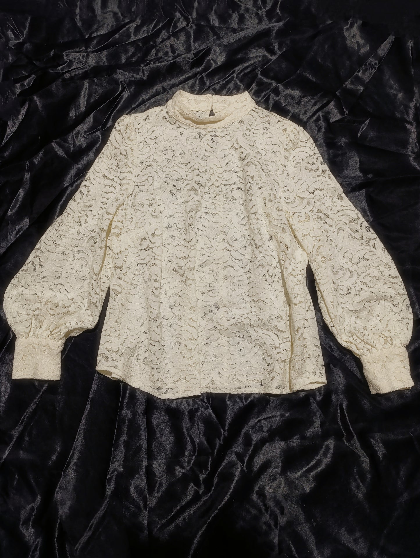 Cream Lace Shirt ✮⋆˙