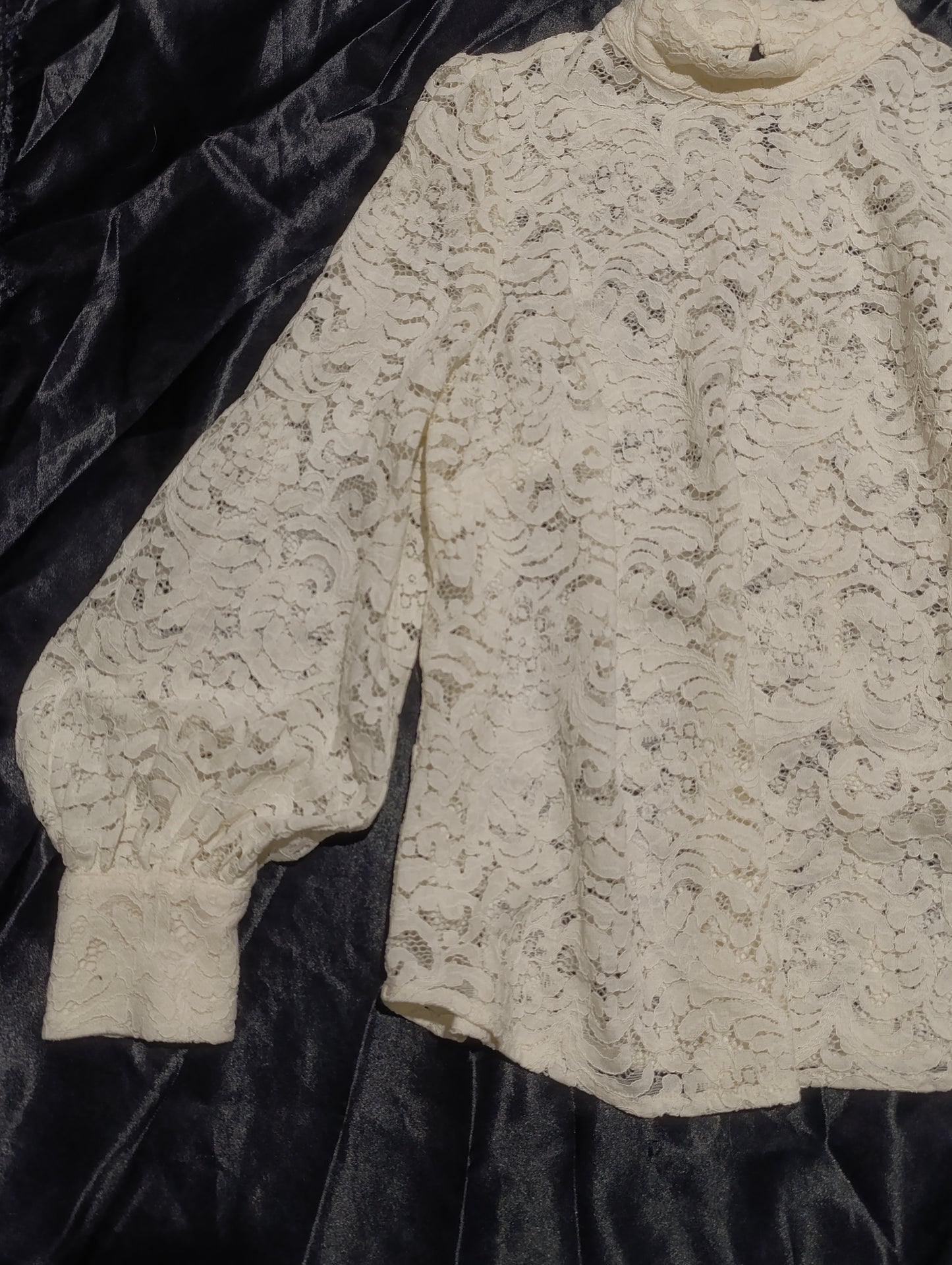 Cream Lace Shirt ✮⋆˙