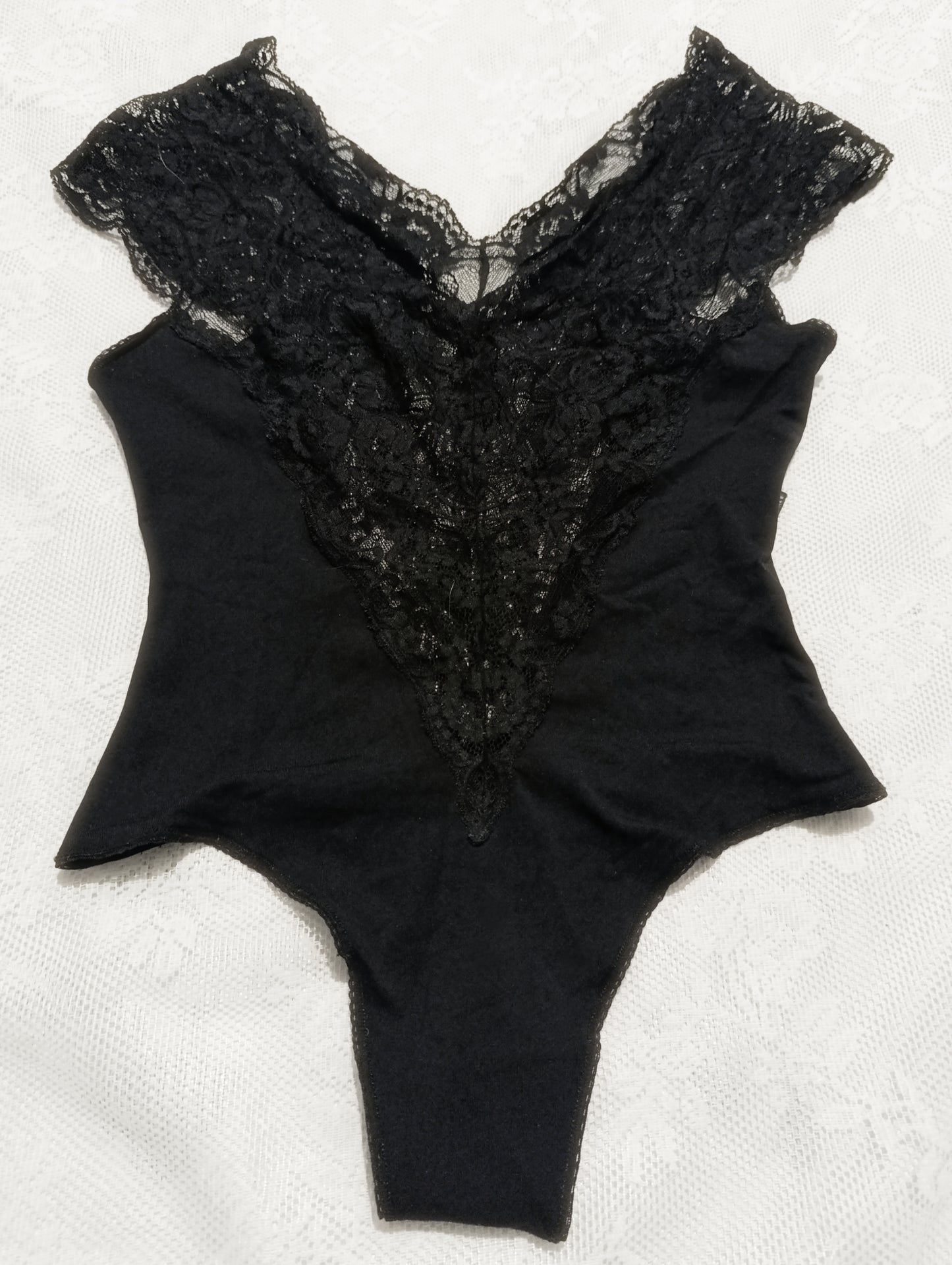 Lace Bodysuit †