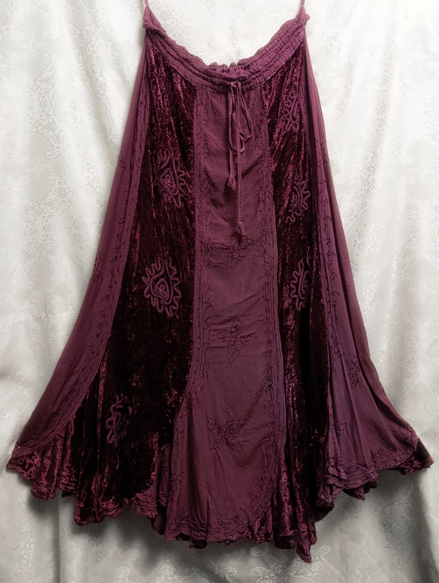 Whimsical Velvet Vintage Skirt ♡