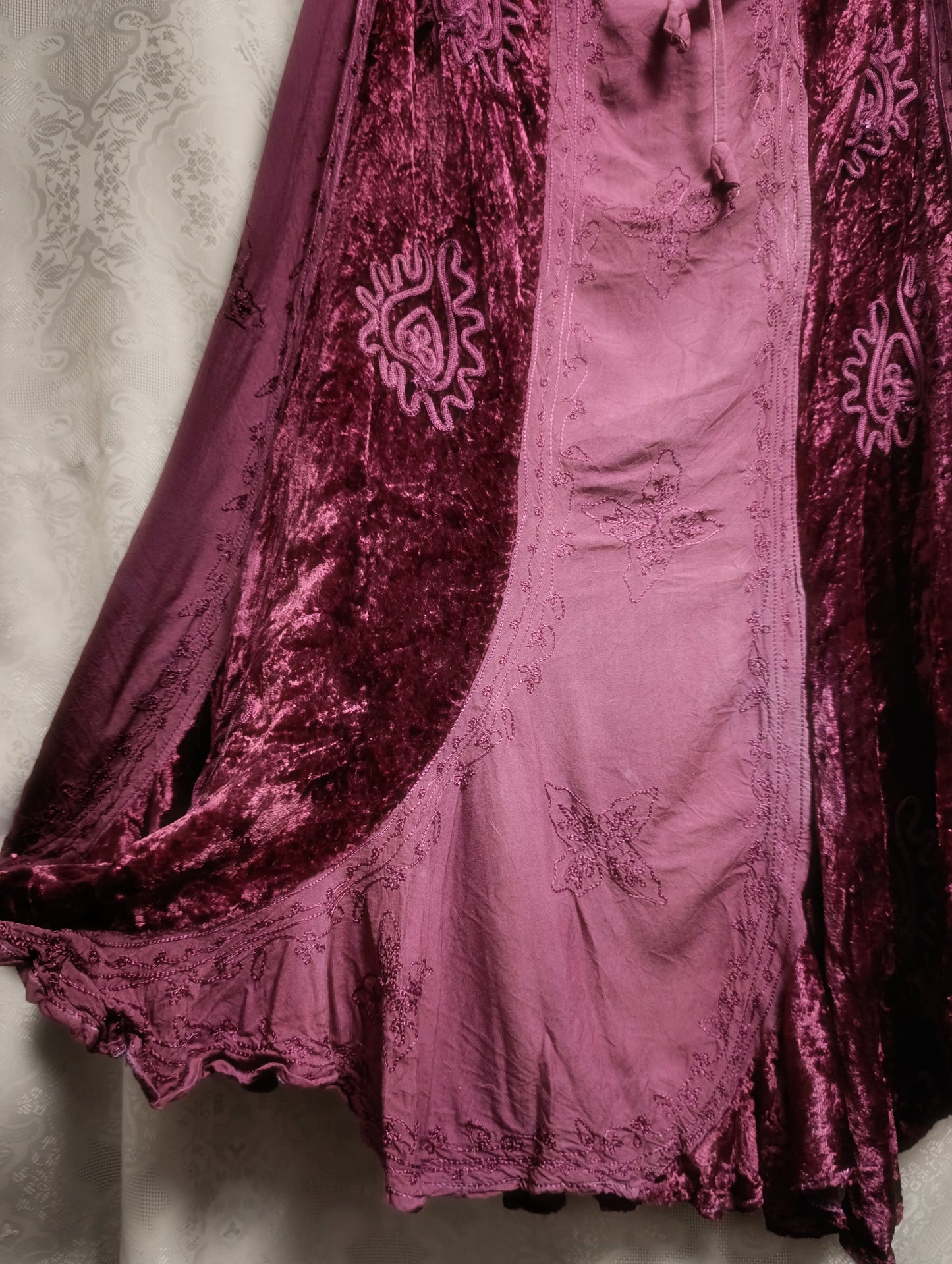 Whimsical Velvet Vintage Skirt ♡