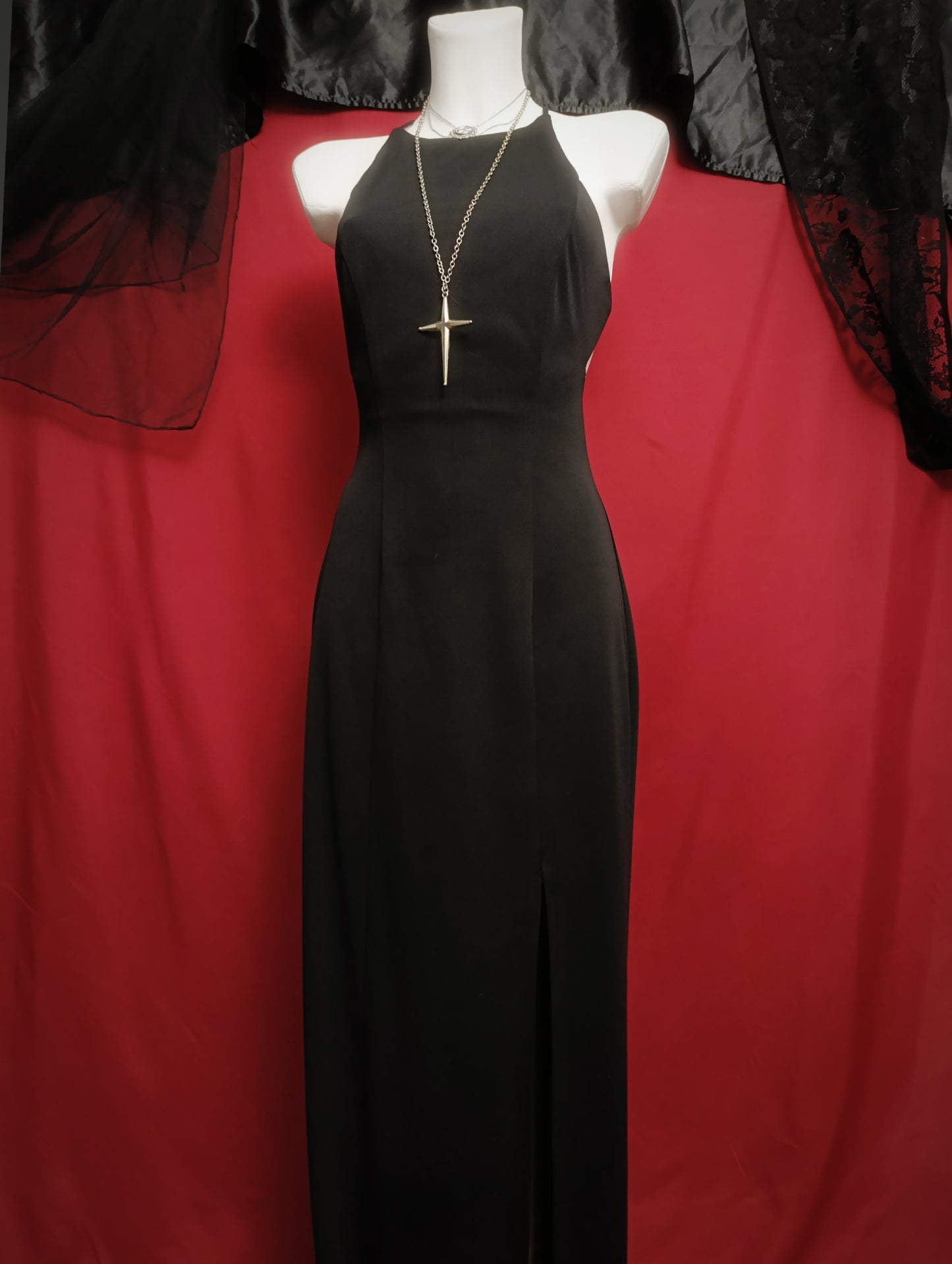Open Back Vintage Dress ⛦