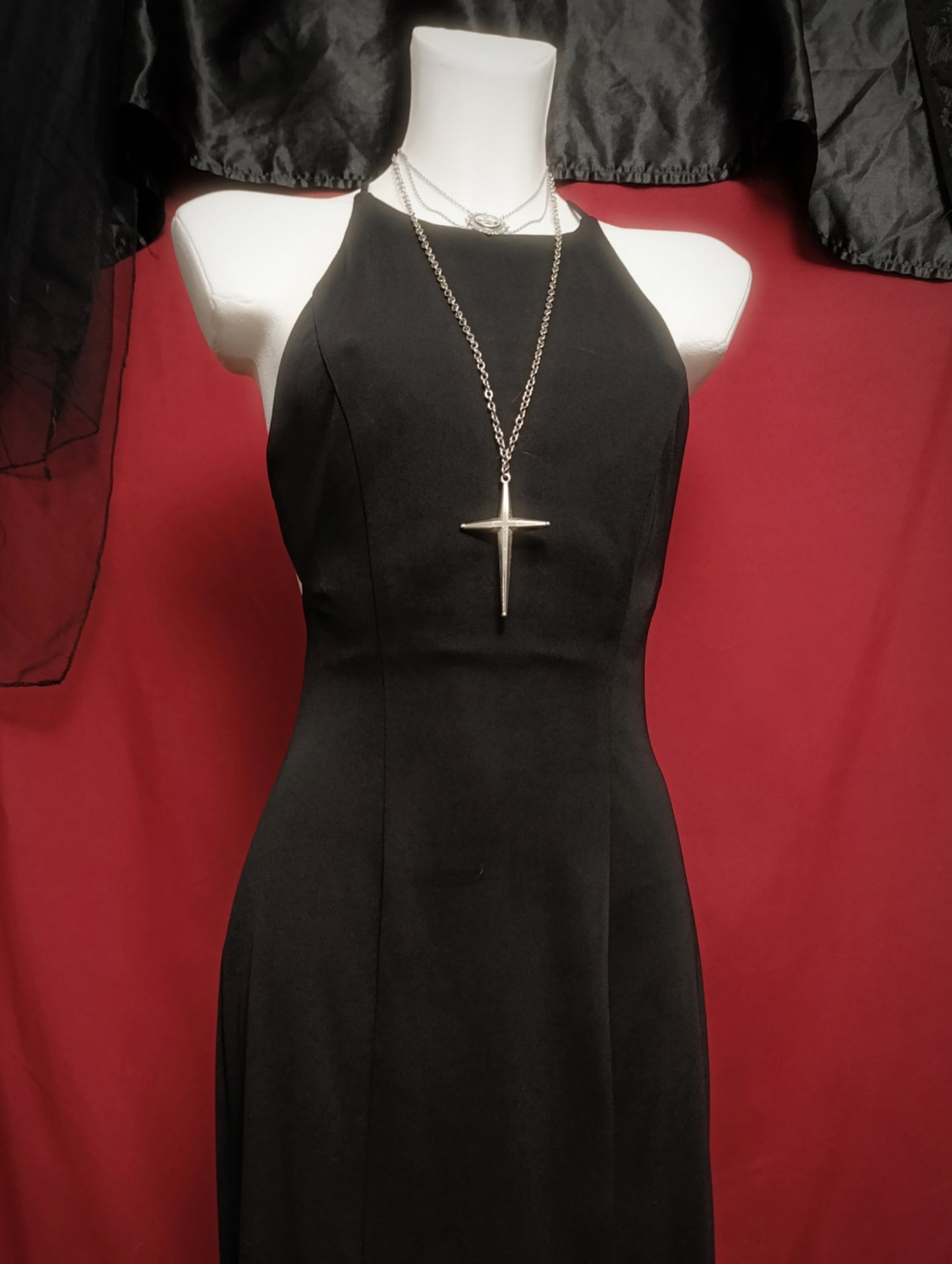 Open Back Vintage Dress ⛦