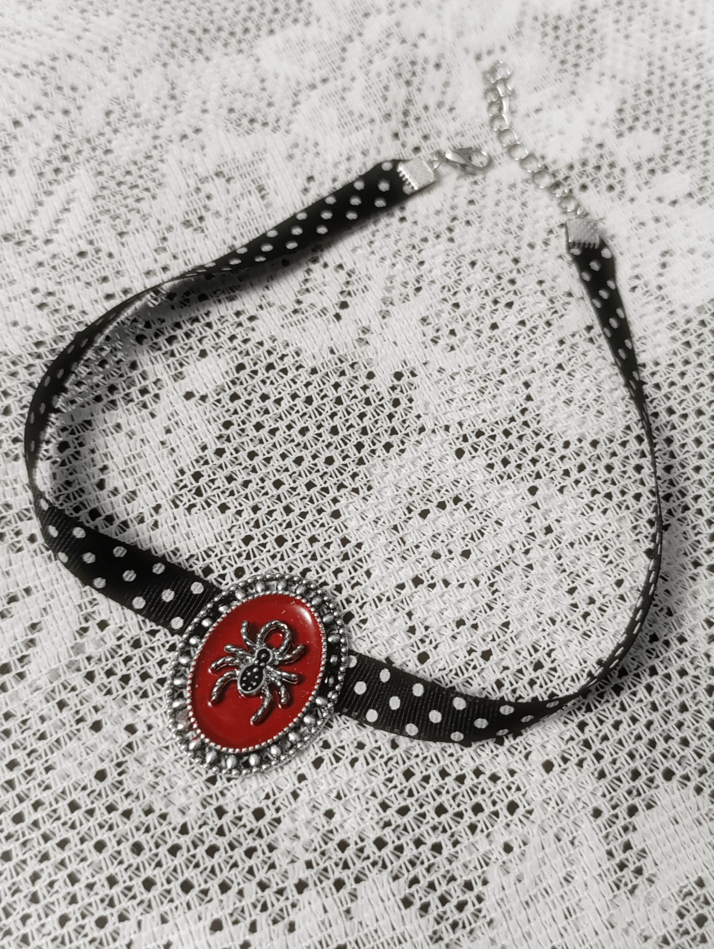 Gothabilly Spider Choker ⛦