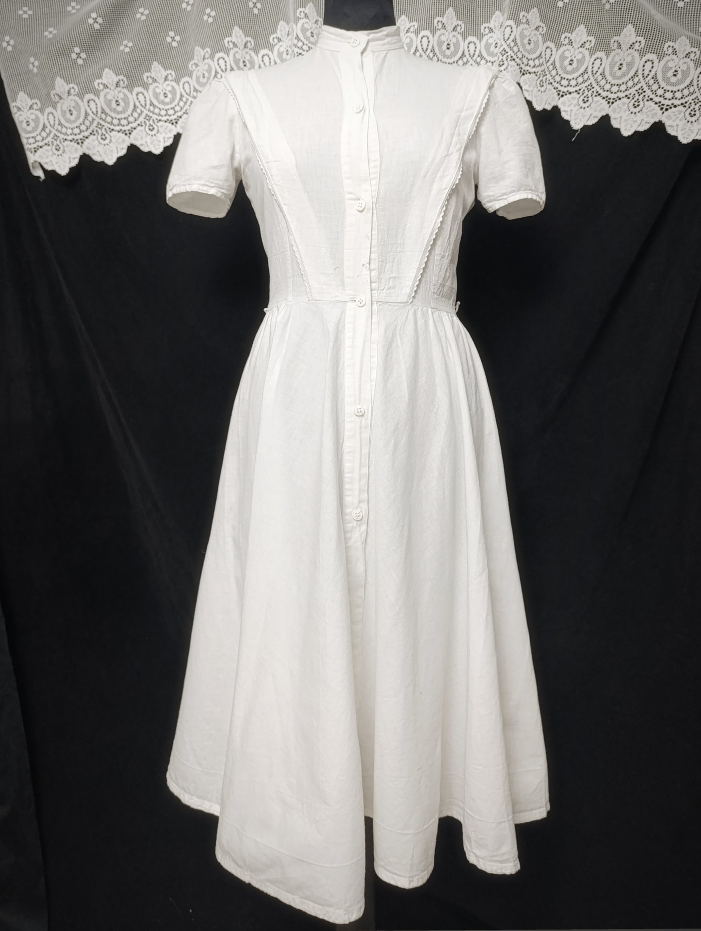Vintage Ghost Dress 𓆩♱𓆪