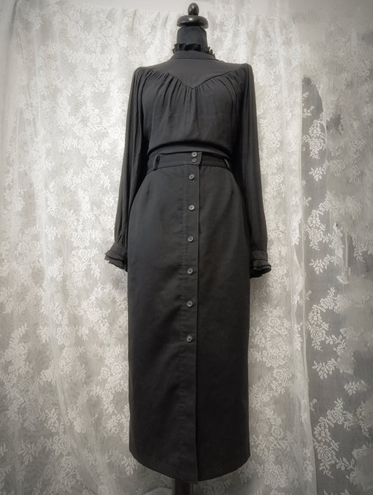 Vintage Button Skirt ✞︎
