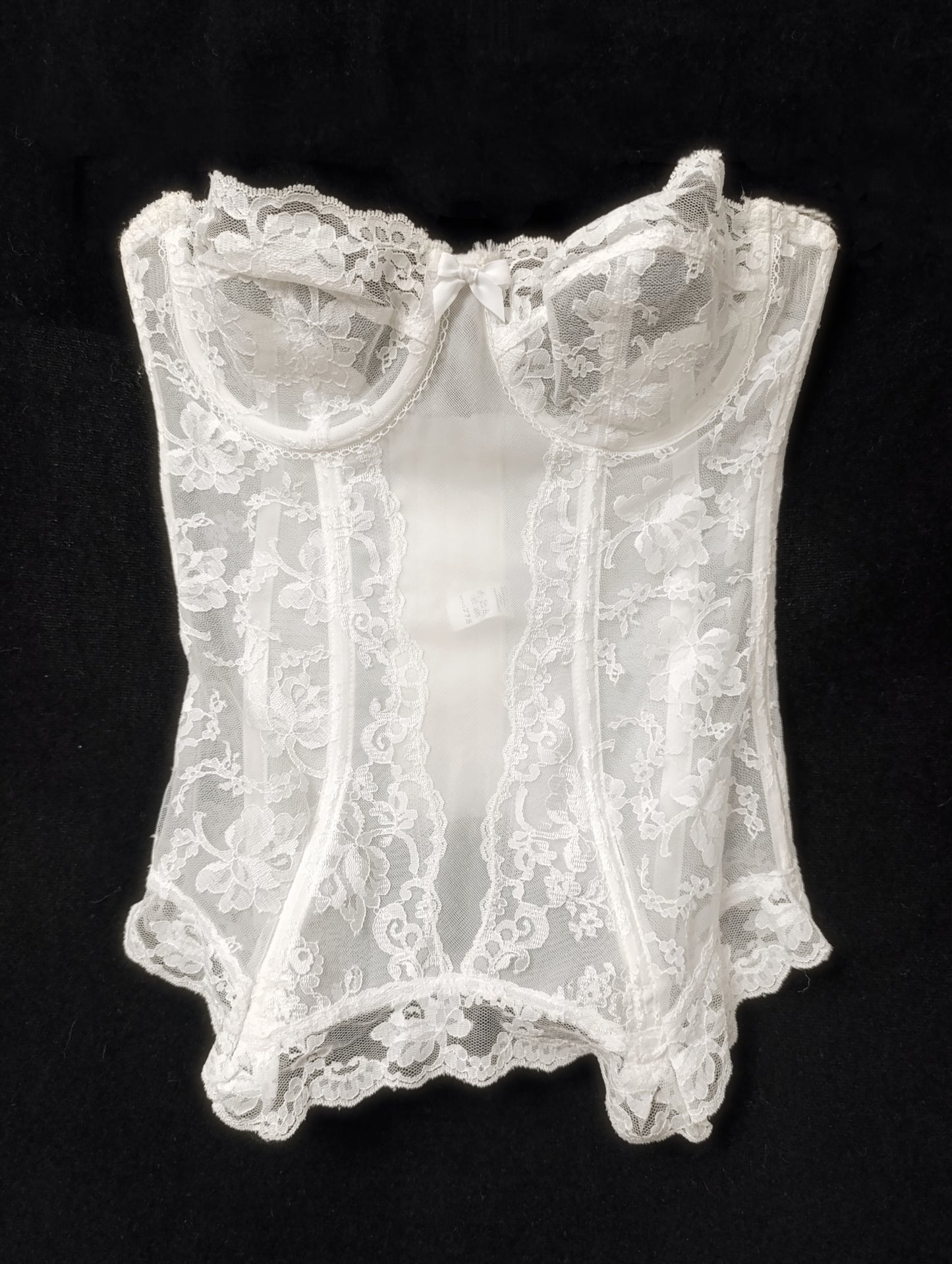 White Lace Corset Top 𝜗ৎ