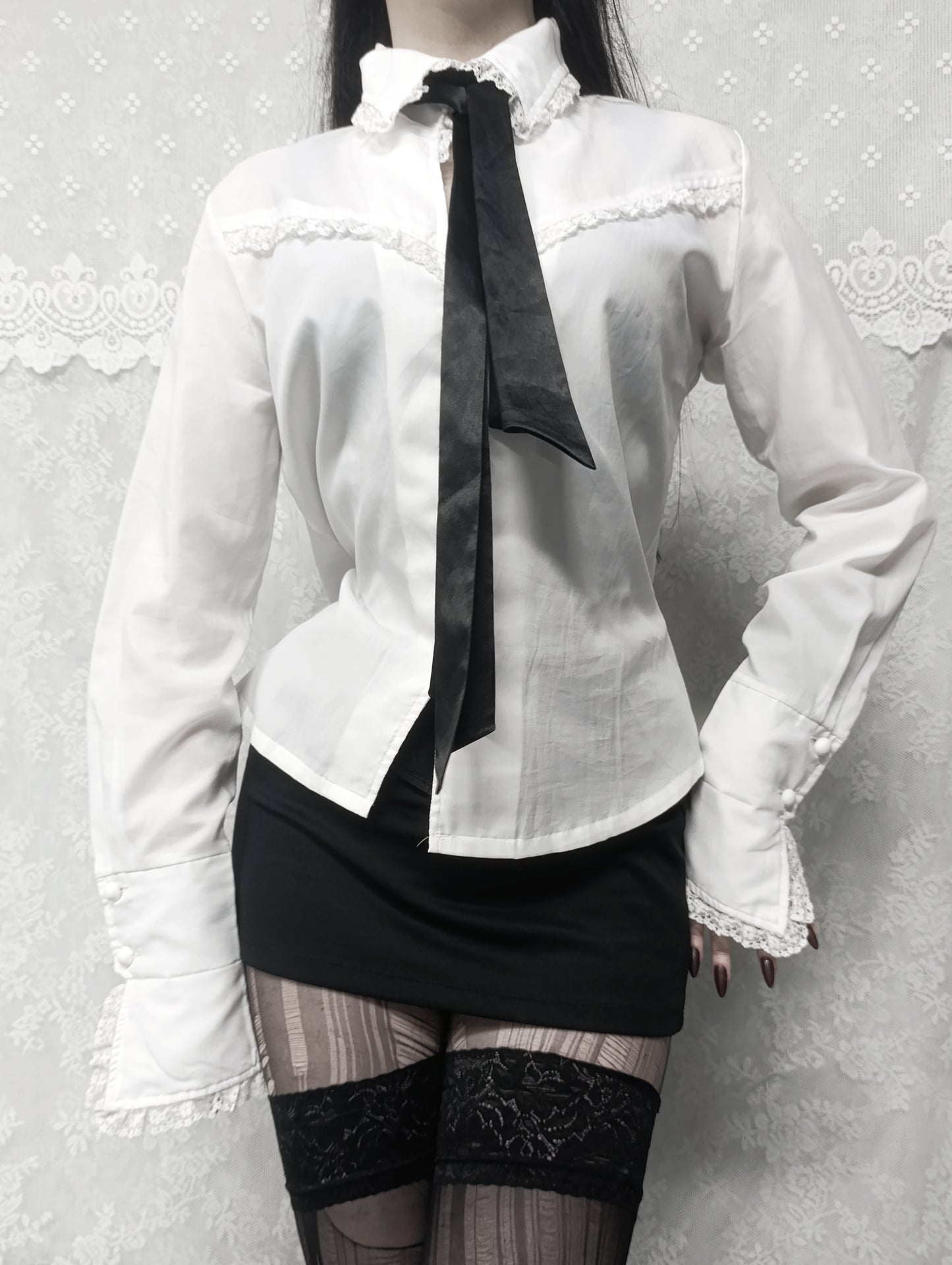 True Vintage Lace Shirt ✞︎