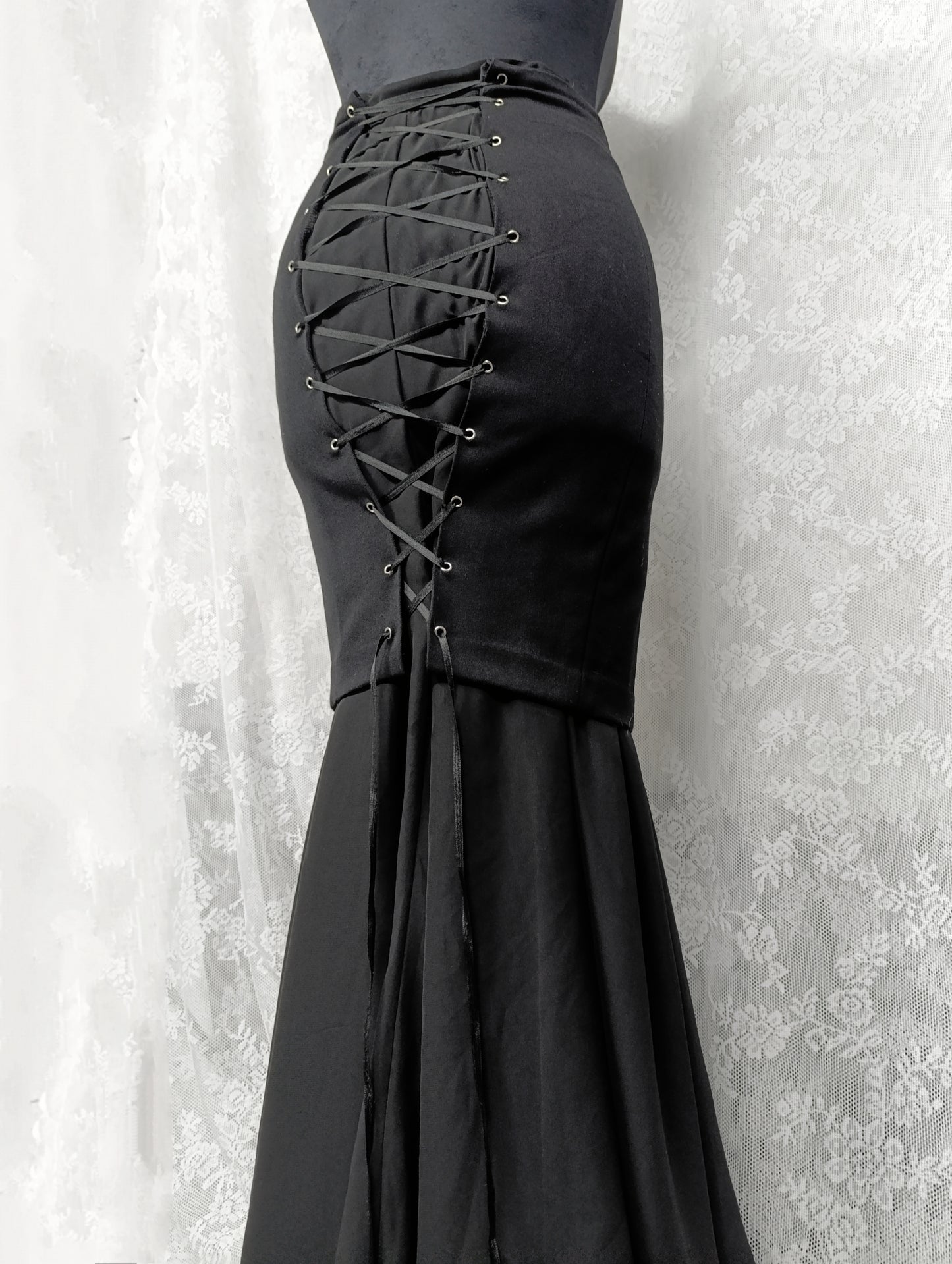 Lace-Up Convertible Skirt 𑣿