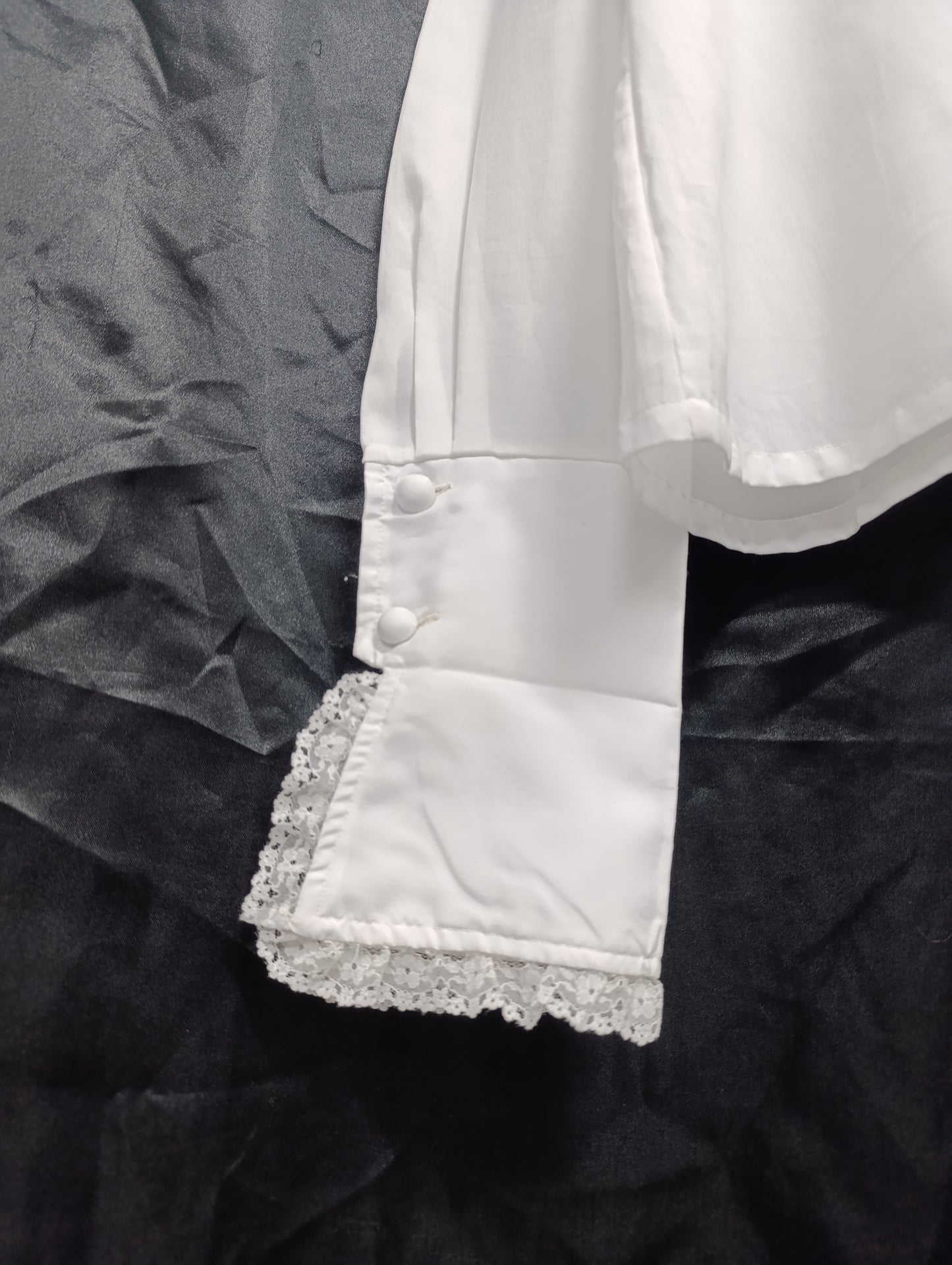 True Vintage Lace Shirt ✞︎