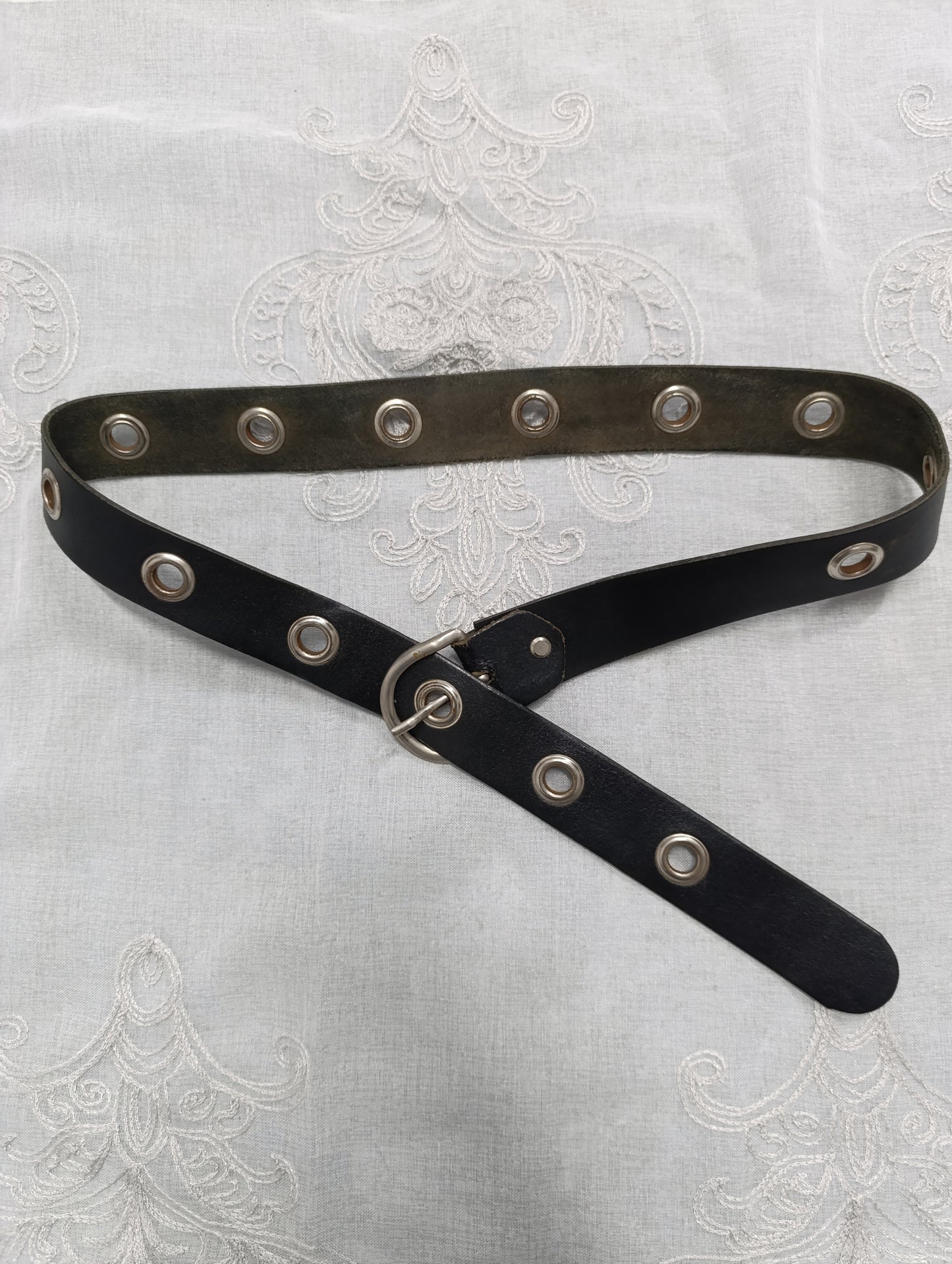 Vintage Leather Eyelet Belt 𖤐⭒๋࣭